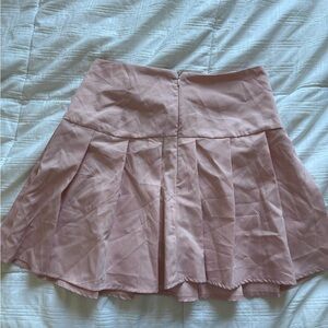 Elegant Pink Pleated Skirt